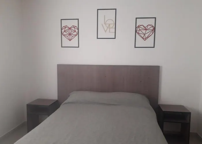 Apartamentos Santa Rosa 1B